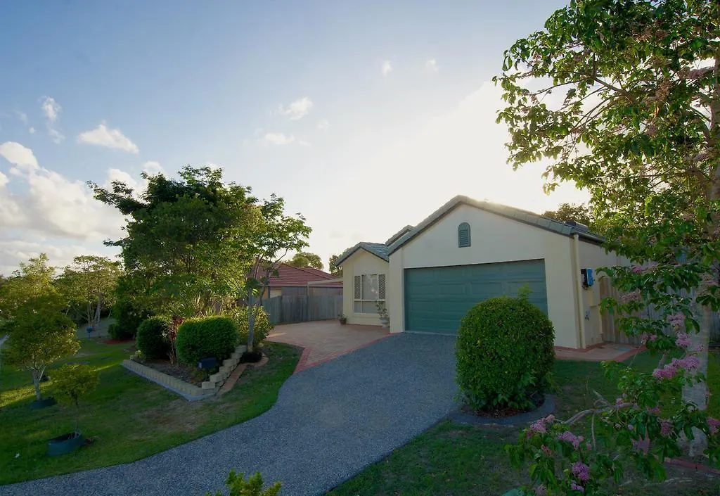 Anaheim Entertainer Deluxe Villa Upper Coomera