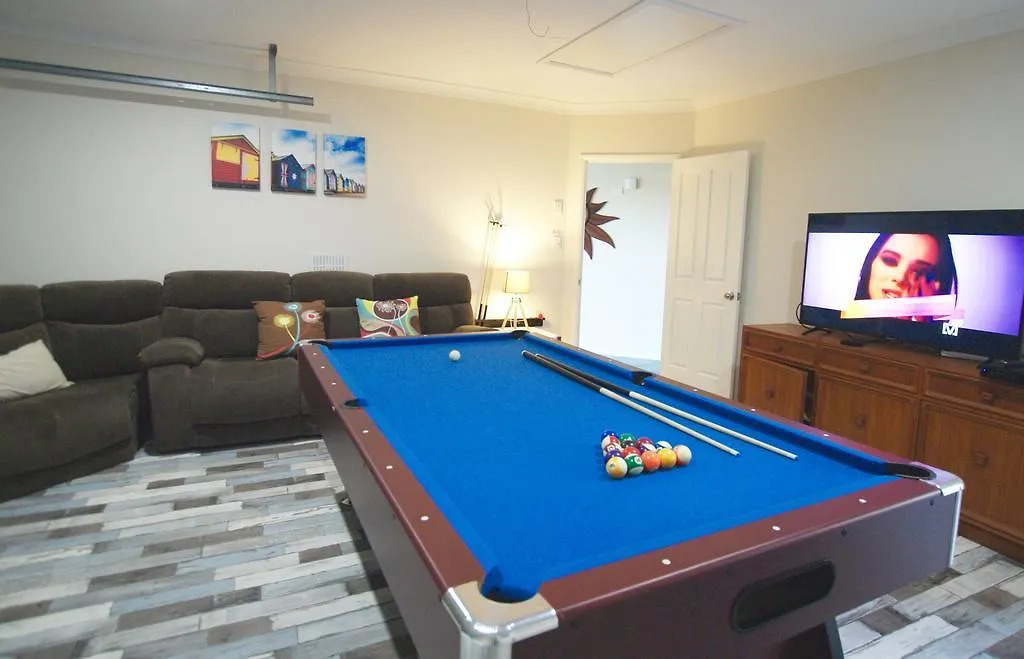 Tatil Evi Anaheim Entertainer Deluxe Villa Upper Coomera Avustralya